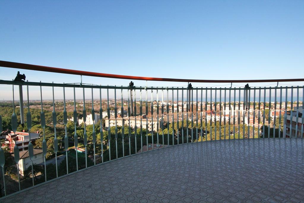 Ba- La Torre - Sea View - Apartman Lignano Sabbiadoro Kültér fotó
