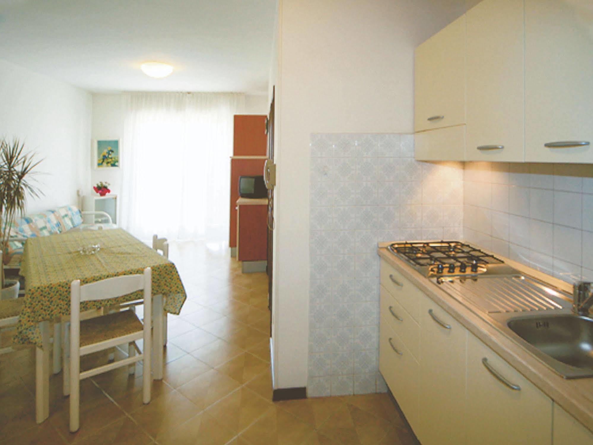 Ba- La Torre - Sea View - Apartman Lignano Sabbiadoro Kültér fotó
